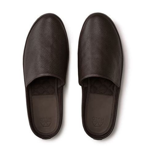 top 10 men's slippers.